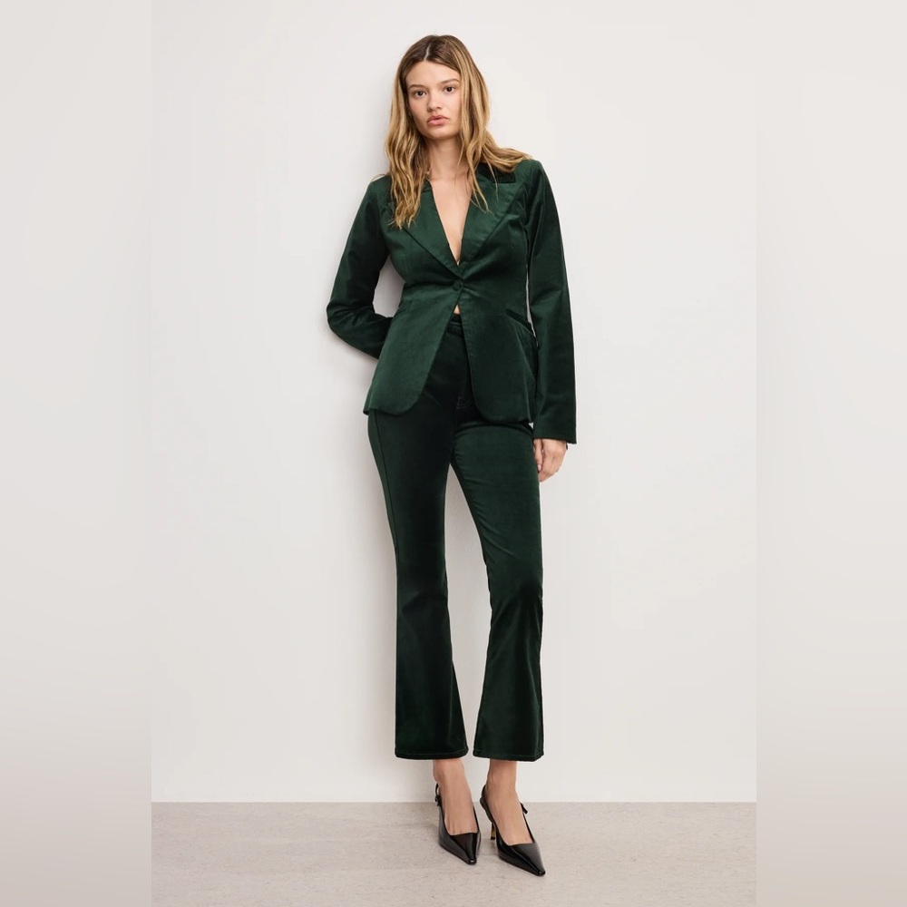 Good American - VELVET GOOD HIGH RISE KICK FLARE PANTS